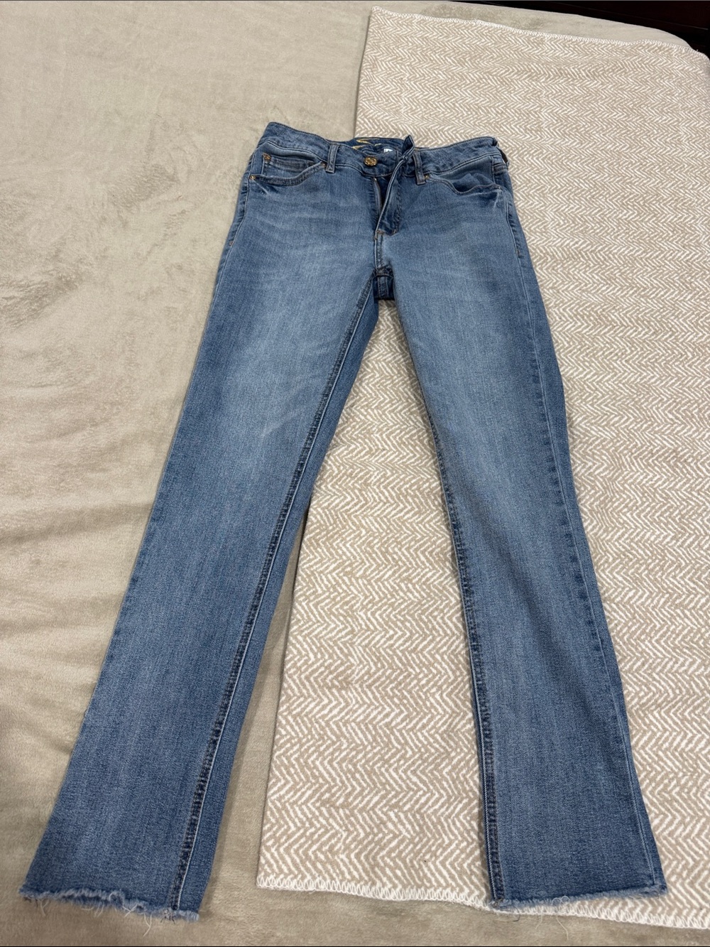 7 For All Mankind Women’s Medium Blue Straight-Leg Jeans